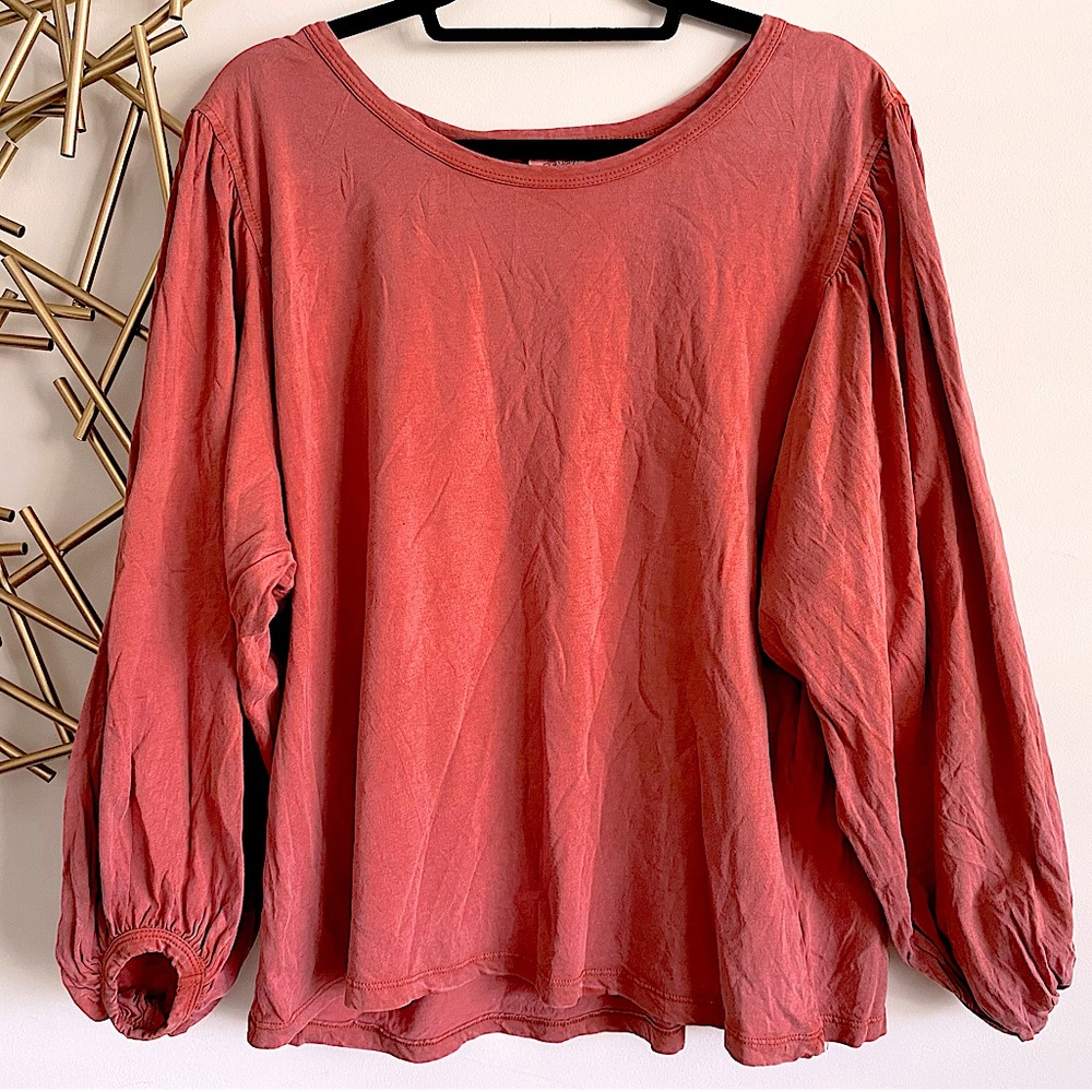 Universal Threads Target Deep Coral Bubble Sleeve… - image 1